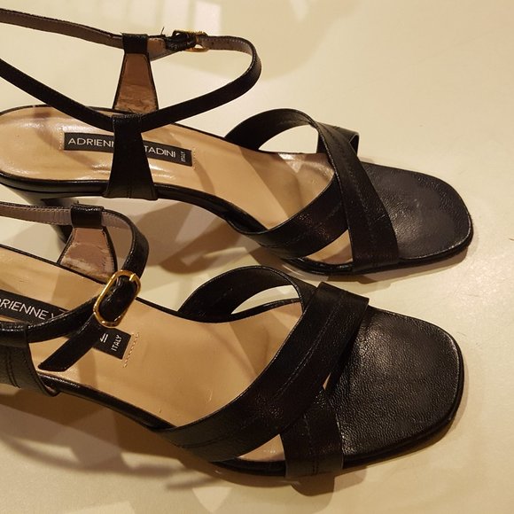 Women's open toe, back strap shoes - Picture 3 of 5